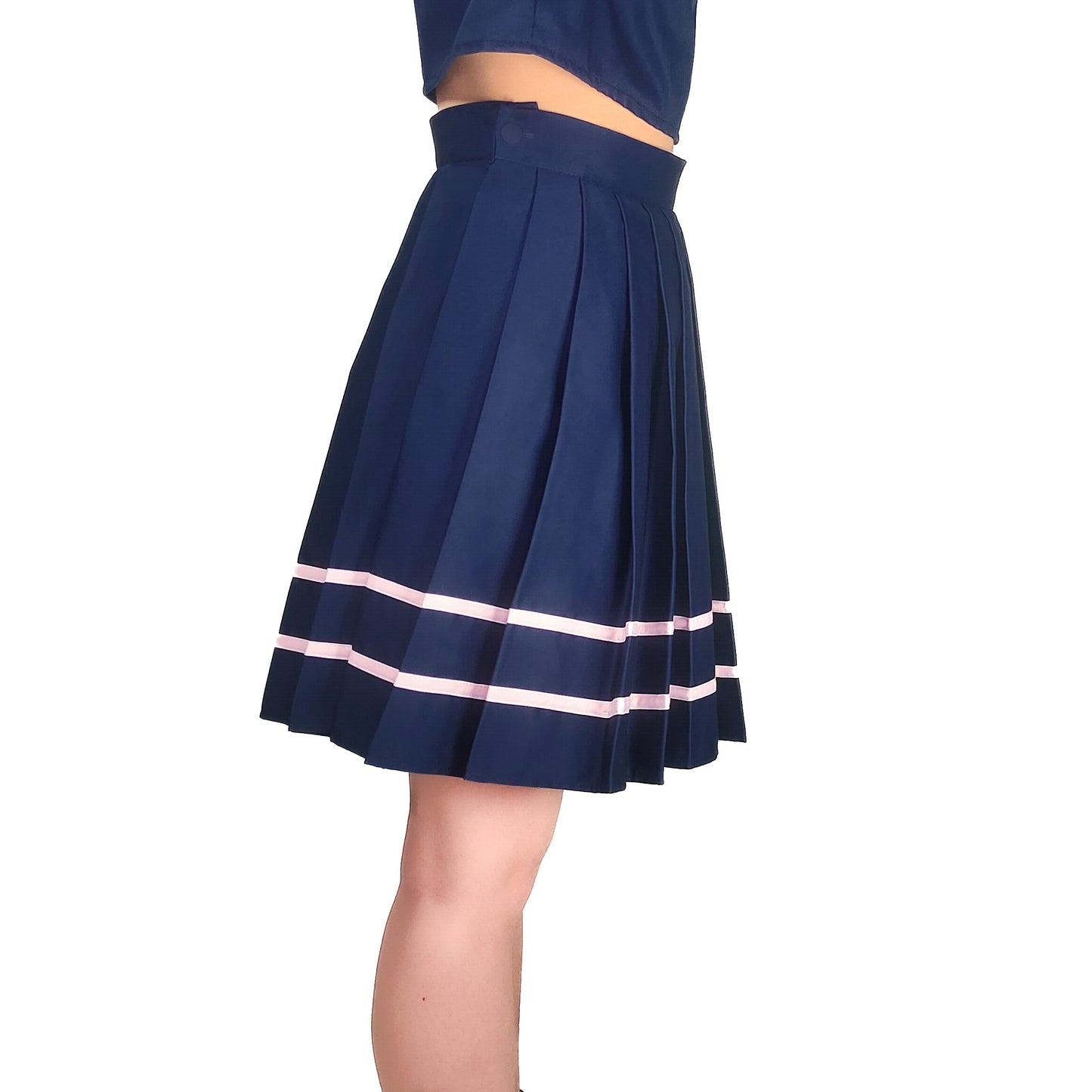 ASUNDER WAVES Classic Seifuku Pleated Skirt